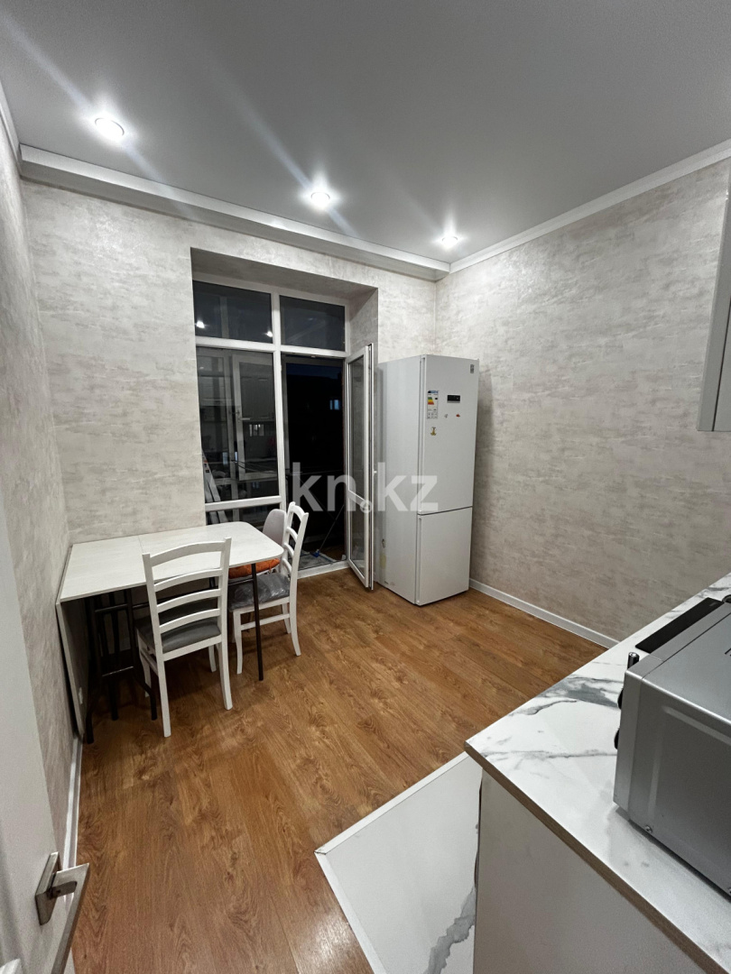 Продажа 1-комнатной квартиры, 41 м², ул. Ашимова, дом  21А - Продажа квартир в Караганде фото 4 из 9