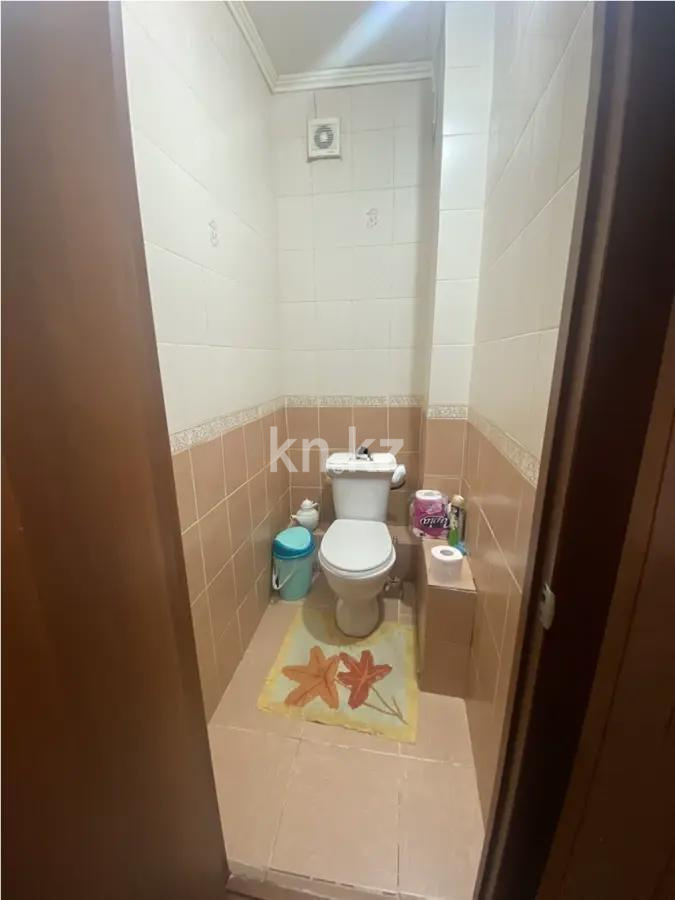 Продажа 2-комнатной квартиры, 54 м², мкр-н 19, дом  43 в Караганде - фото 5