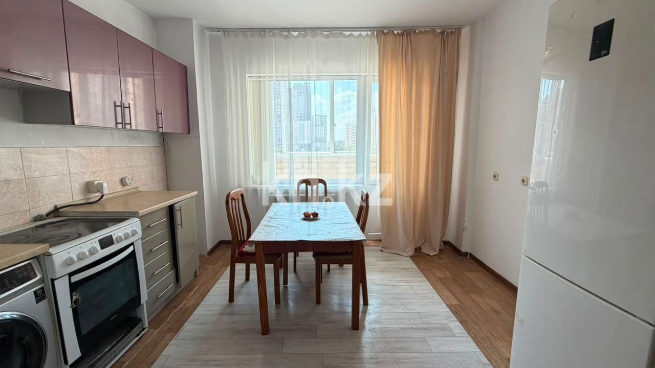 Продажа 3-комнатной квартиры, 90 м² в Караганде - фото 2
