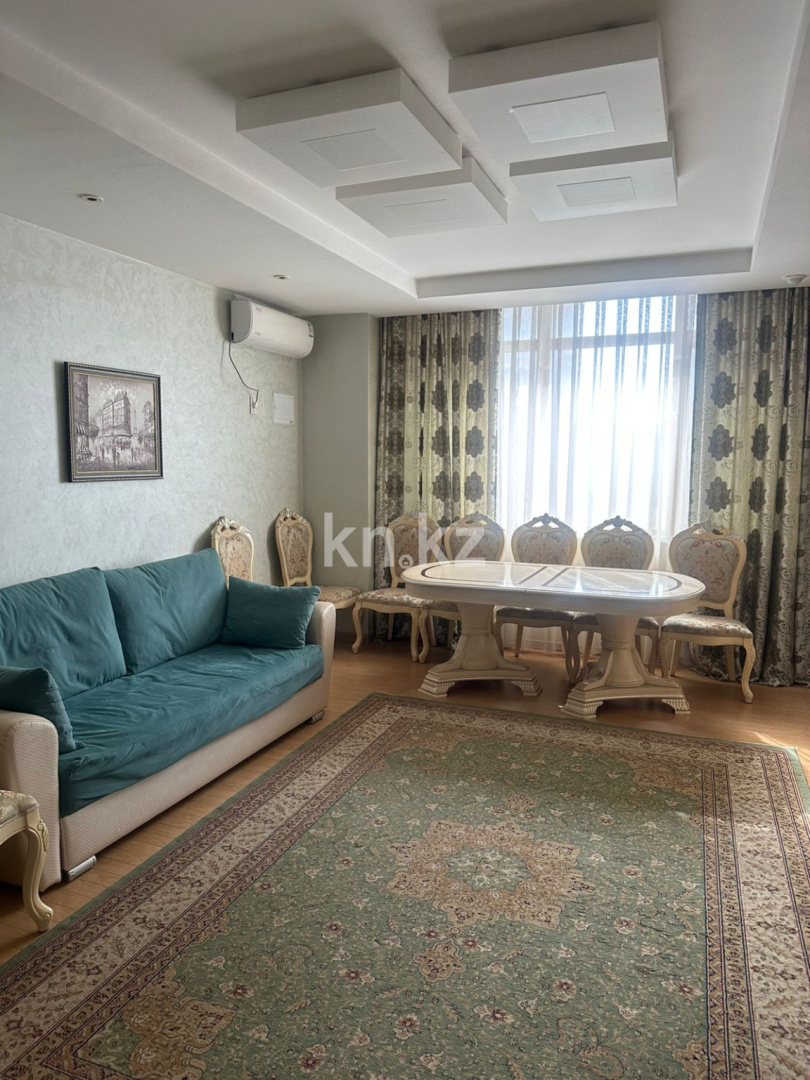 Аренда 3-комнатной квартиры, 96 м², пр. Кошкарбаева, дом  8 - пр. Тауелсыздык - Аренда квартиры помесячно в Астане фото 1 из 12