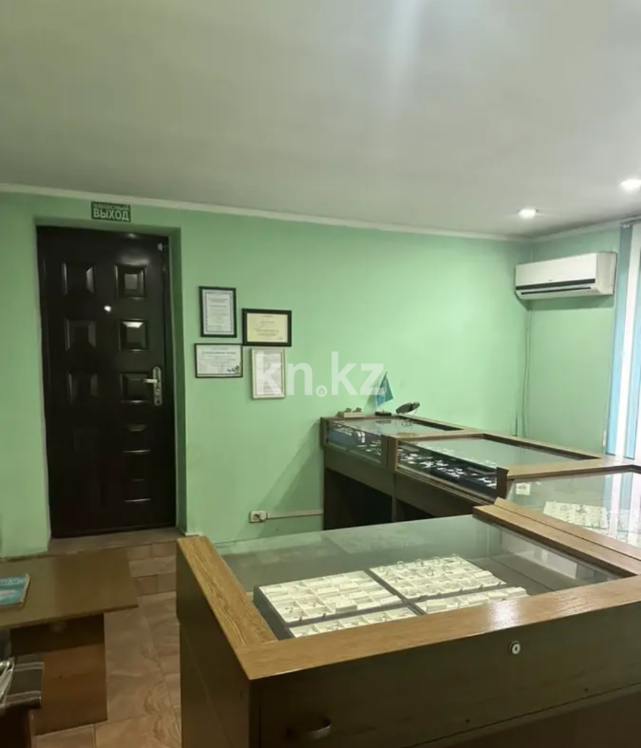 Продажа , 130 м², ул. Колпаковского, дом  46 - пер. Жангильдина в Алматы - фото 2