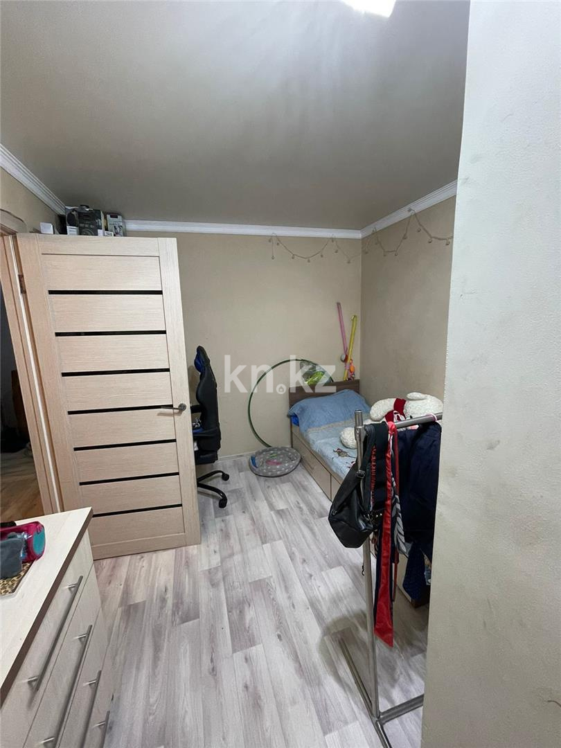 Продажа 3-комнатной квартиры, 61 м², ул. Крылова, дом  4 в Караганде - фото 6