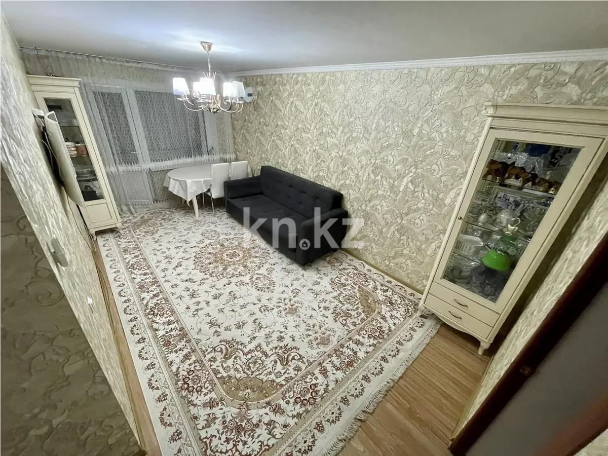 Продажа 3-комнатной квартиры, 60 м², ул. Валиханова, дом  27 - Продажа квартир в Астане без посредников фото 1 из 6