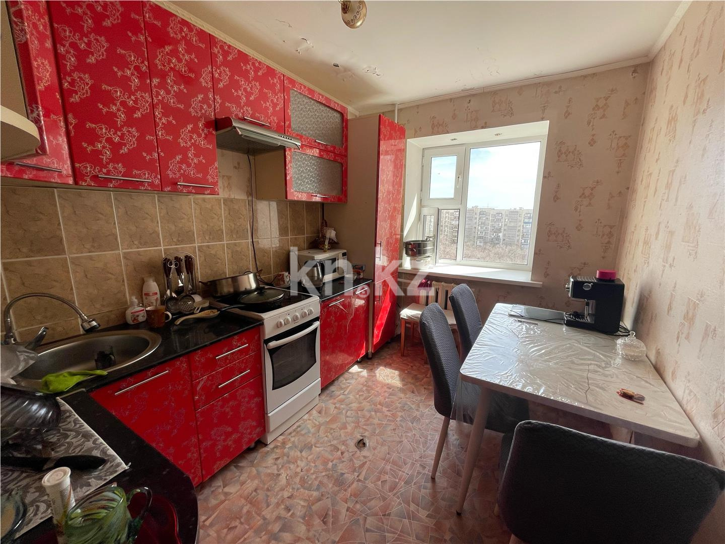 Продажа 3-комнатной квартиры, 63 м², ул. Гапеева - Продажа  трехкомнатных квартир в Караганде фото 8 из 13