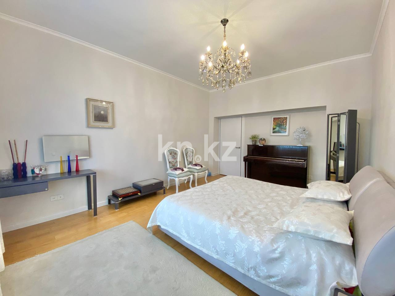 Продажа 4-комнатной квартиры, 130 м² в Астане - фото 10