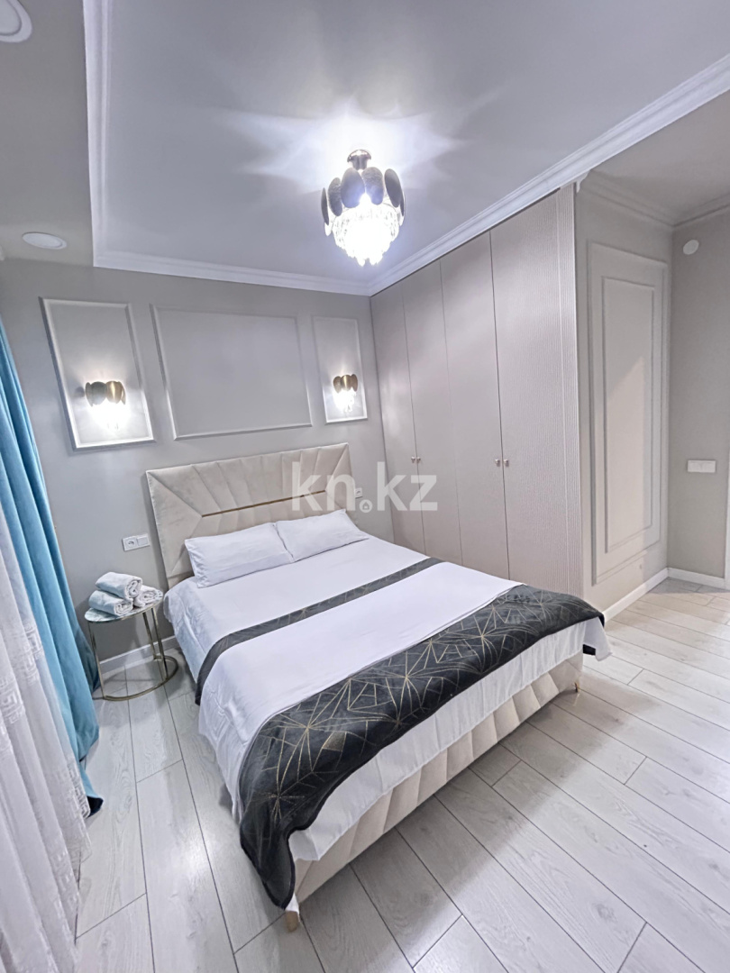 Аренда 3-комнатной квартиры посуточно, 75 м² - Аренда трехкомнатных квартир посуточно в Алматы фото 2 из 11