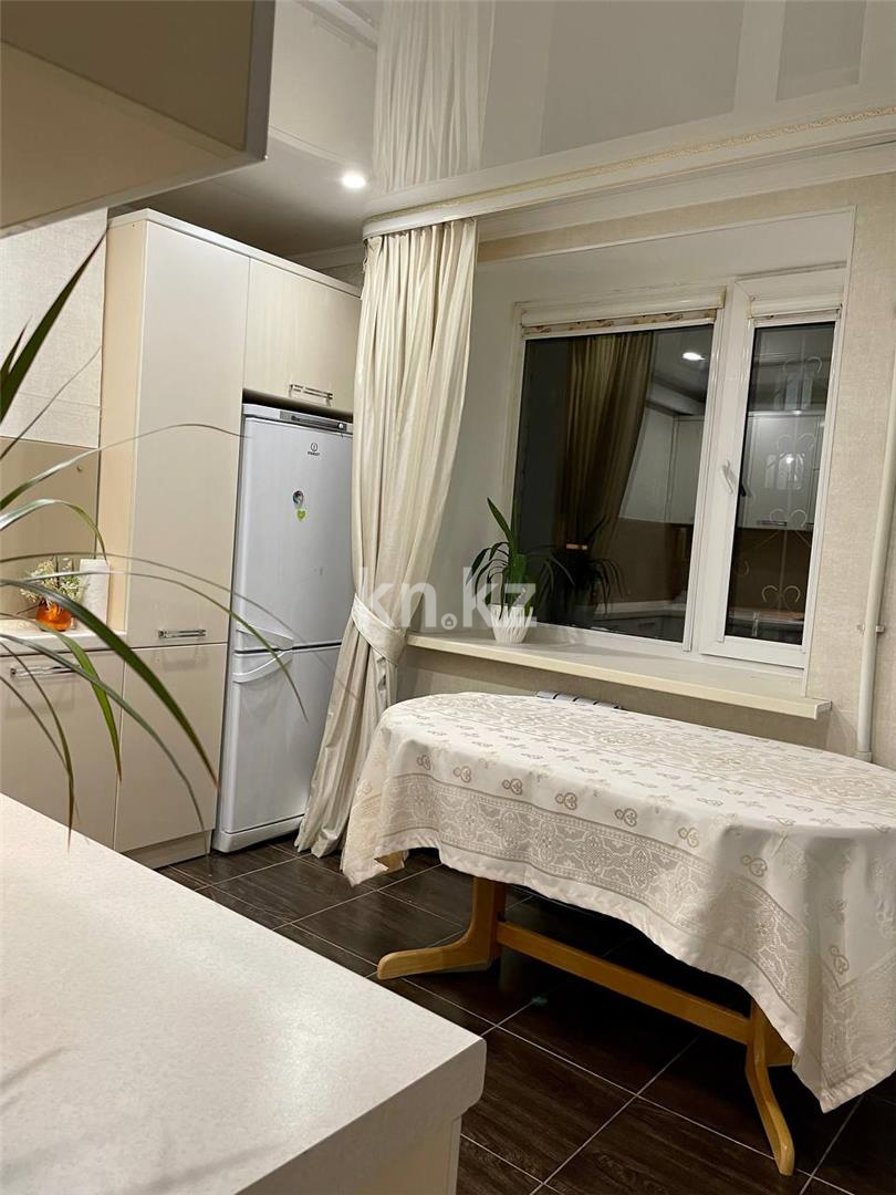 Продажа 3-комнатной квартиры, 78 м², ул. Ермекова - Продажа квартир в Караганде фото 8 из 14