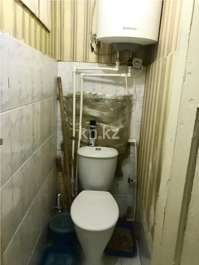 Продажа 3-комнатной квартиры, 59 м², мкр-н 21, дом  18 в Караганде - фото 5