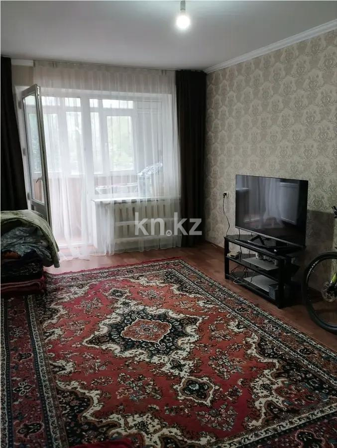 Продажа 2-комнатной квартиры, 43 м², мкр-н Аксай-2, дом  3 - Продажа  двухкомнатных квартир в Алматы без посредников фото 1 из 3