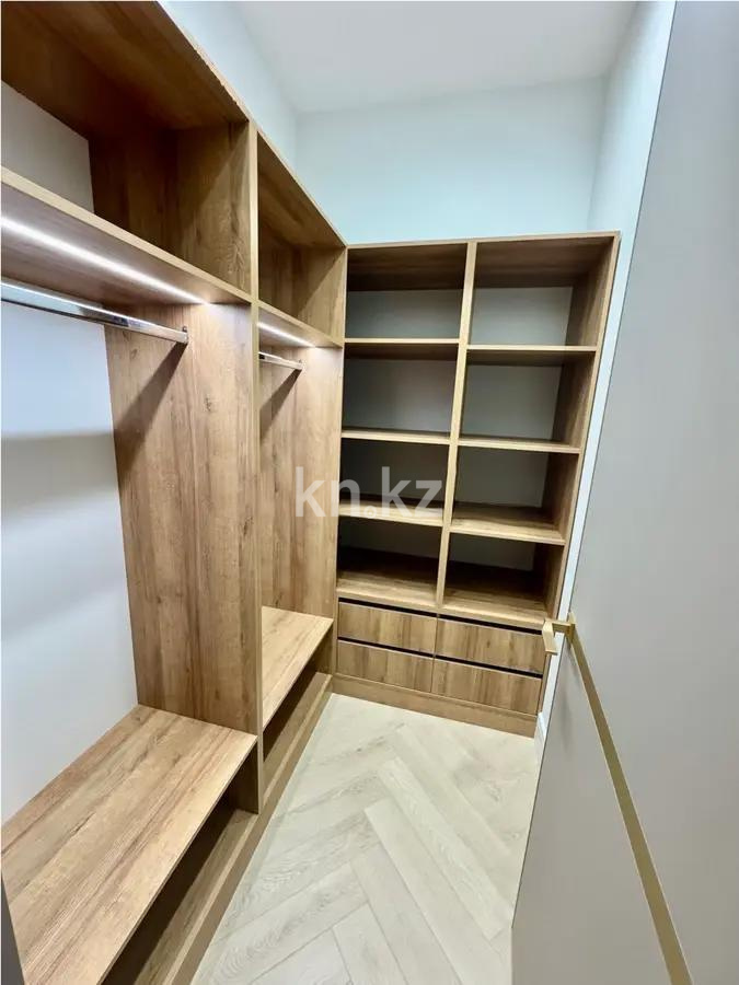 Продажа 3-комнатной квартиры, 110 м², ул. Розыбакиева, дом  197/2 в Алматы - фото 5