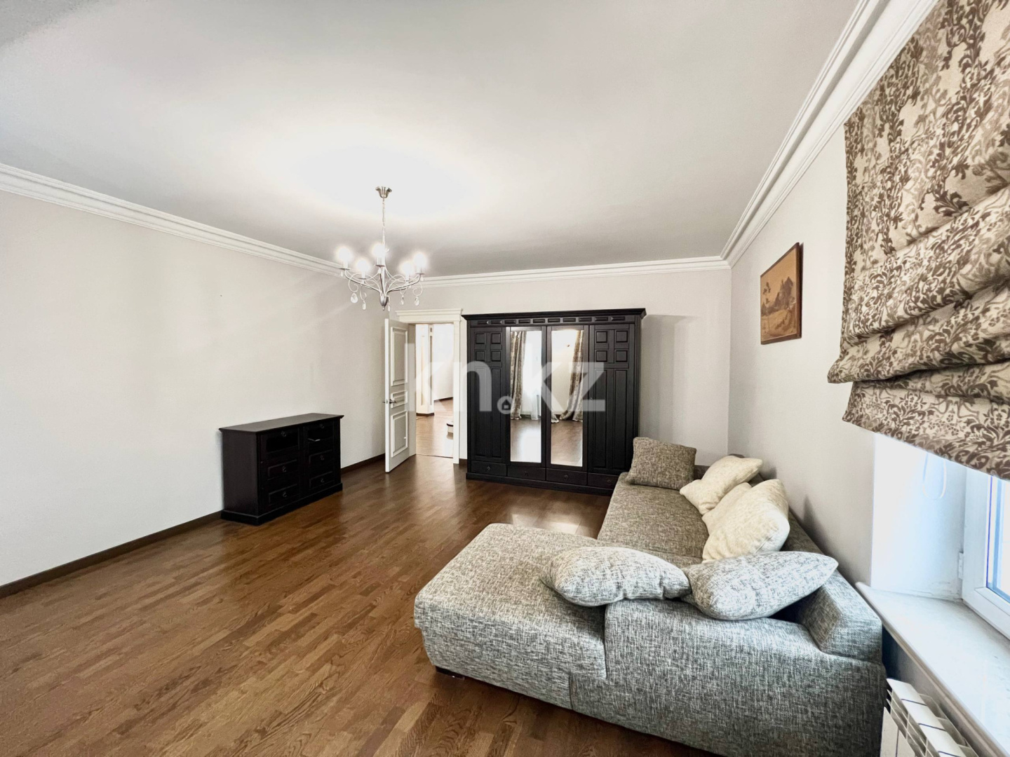 Продажа 4-комнатной квартиры, 223 м² в Астане - фото 9