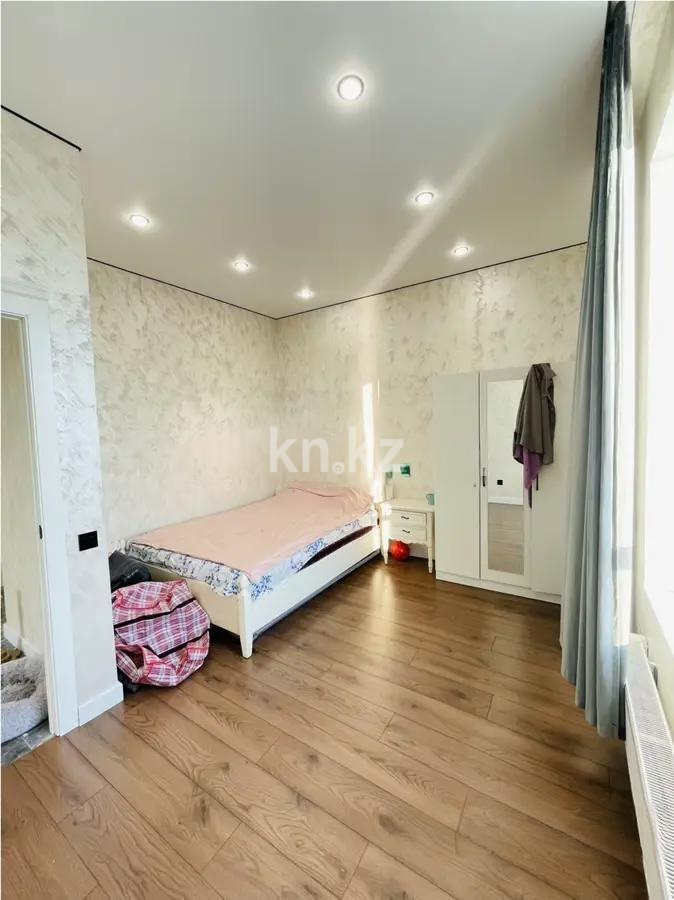 Продажа 3-комнатной квартиры, 60 м², ул. Айтматова, дом  77/6 в Астане - фото 2