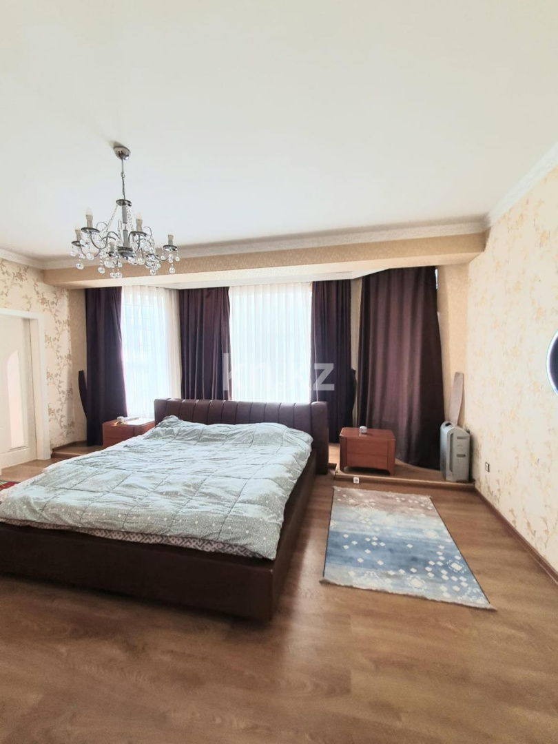 Продажа 6-комнатного дома, 428 м², ул. Ермекова в Караганде - фото 3