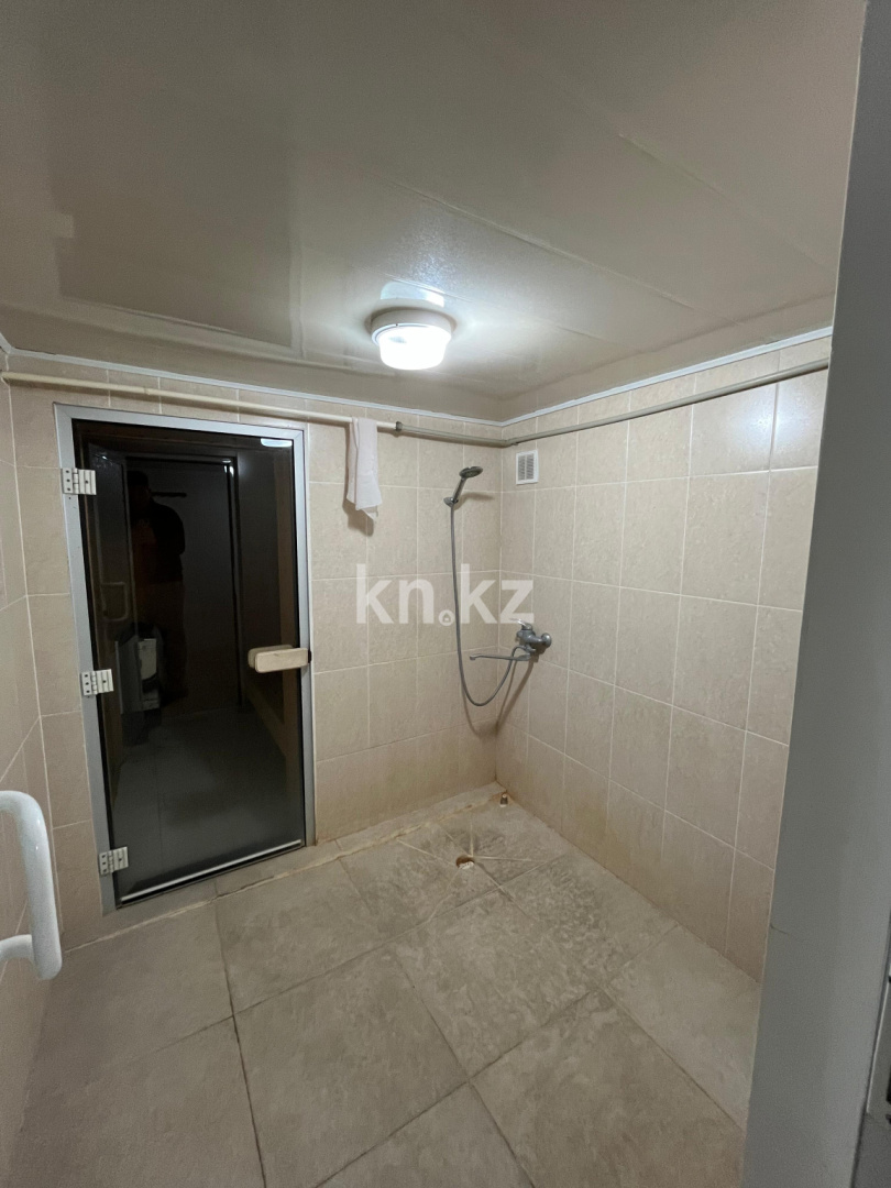 Продажа 7-комнатного дома, 380 м², мкр-н Самал-2, дом  111 - Продажа квартир в Шымкенте фото 17 из 26