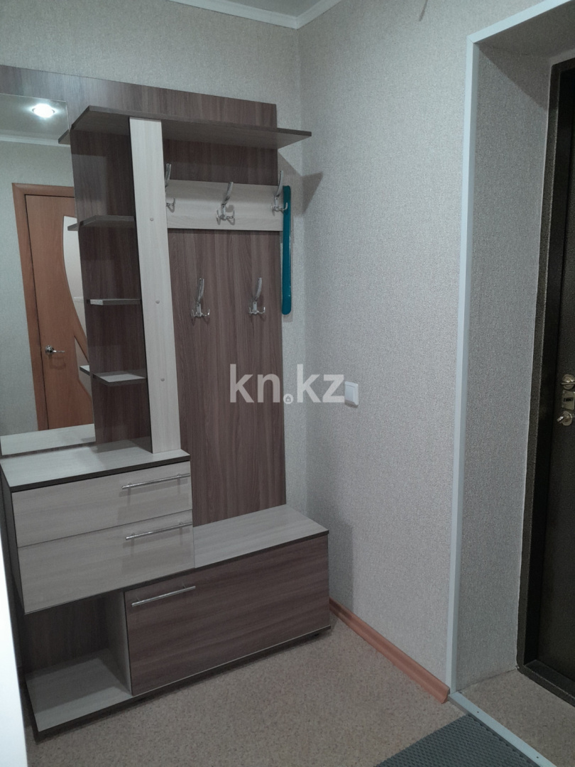 Аренда 1-комнатной квартиры посуточно, 32 м², Красина, дом  11 - Продажа и аренда недвижимости в Усть-Каменогорске фото 5 из 9