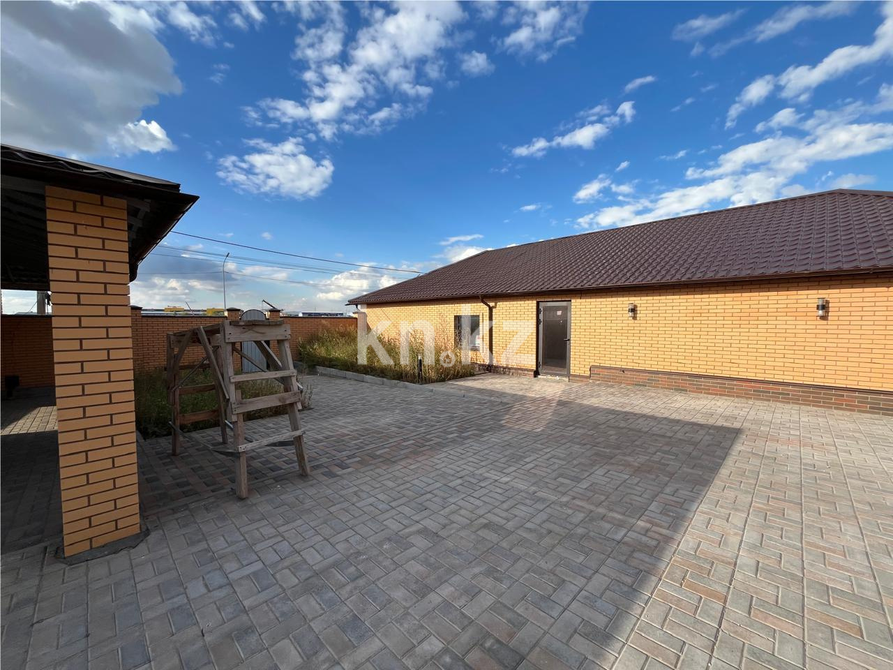 Продажа 7-комнатного дома, 400 м² - Продажа домов, коттеджей в Казахстане фото 11 из 17