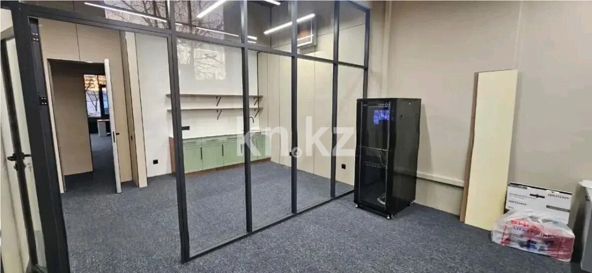 Продажа 5-комнатной квартиры, 200 м² в Астане - фото 2