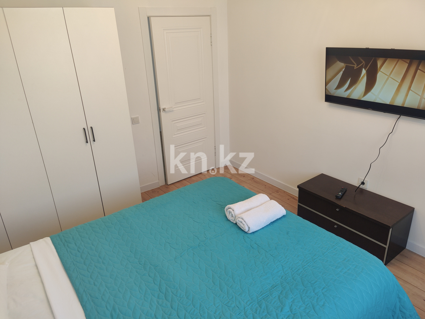 Аренда 1-комнатной квартиры, 40 м², ул. Сатпаева, дом  90 - Аренда квартир помесячно в Алматы без посредников фото 1 из 7