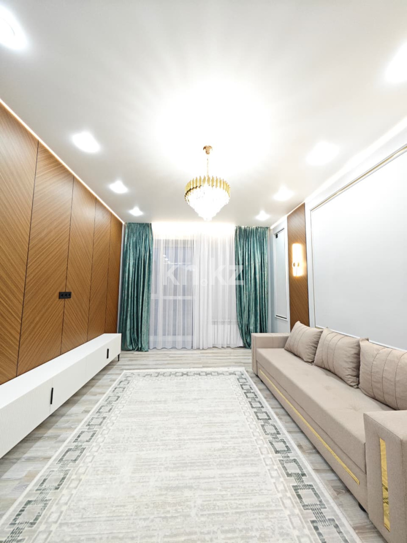 Продажа 2-комнатной квартиры, 61 м², ул. Университетская, дом  18 - Продажа  двухкомнатных квартир в Караганде фото 1 из 19