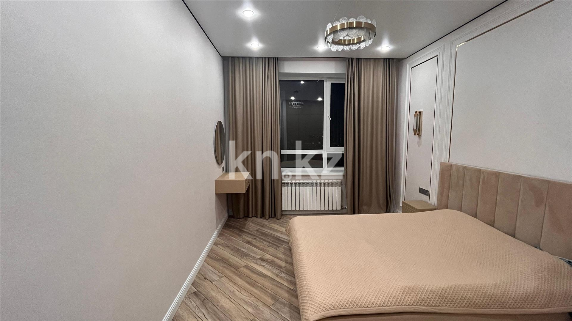 Продажа 3-комнатной квартиры, 82.6 м², пр. Кабанбай батыра - Продажа квартир в Астане фото 1 из 14