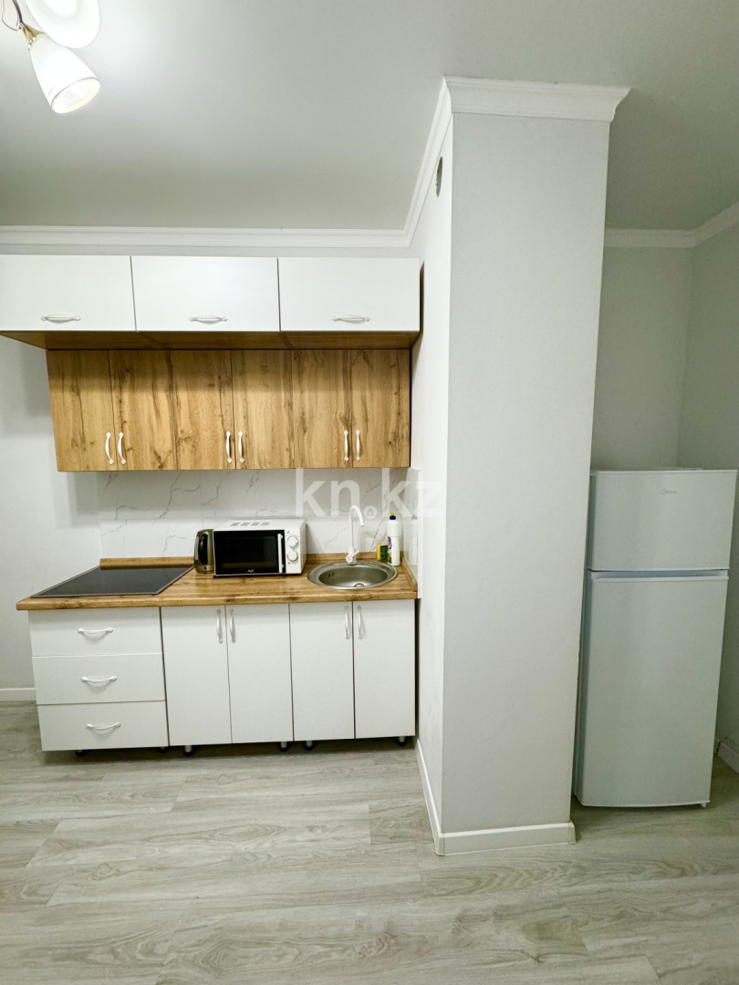 Аренда 2-комнатной квартиры посуточно, 48 м², ул. Толе би, дом  189/3 - ул. Жарокова - Аренда квартир посуточно в Алматы фото 4 из 7