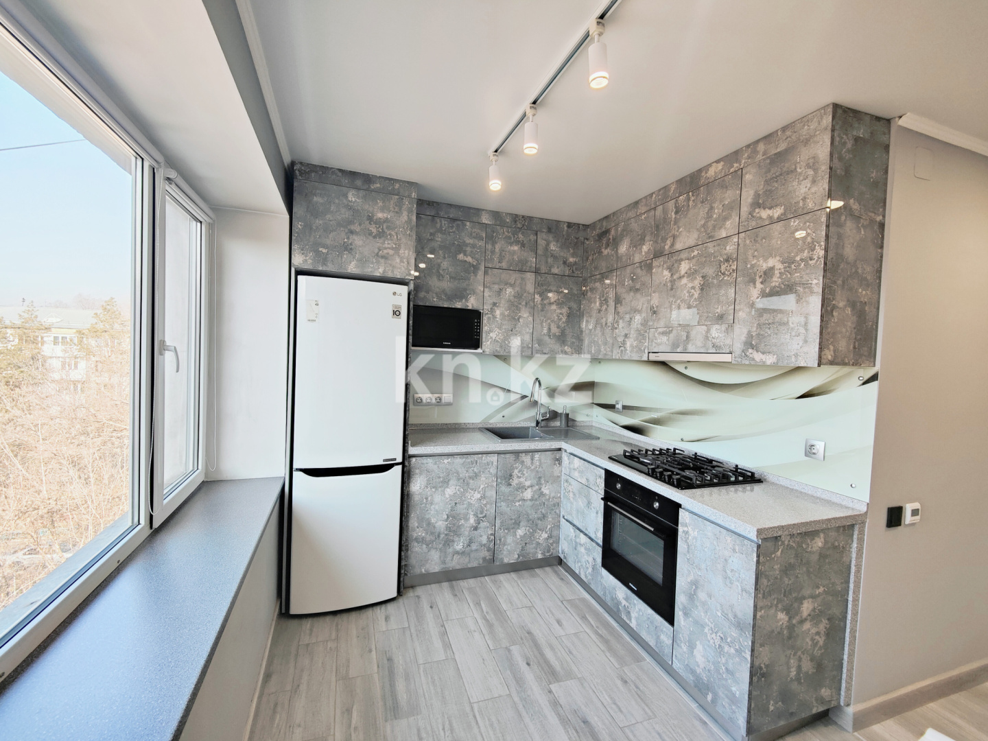 Продажа 2-комнатной квартиры, 65 м², ул. Исаева, дом  55 - Толеби в Алматы - фото 10