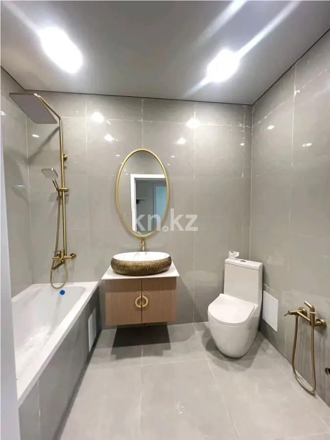 Продажа 2-комнатной квартиры, 42 м², ул. Байтурсынова, дом  67 в Астане - фото 3