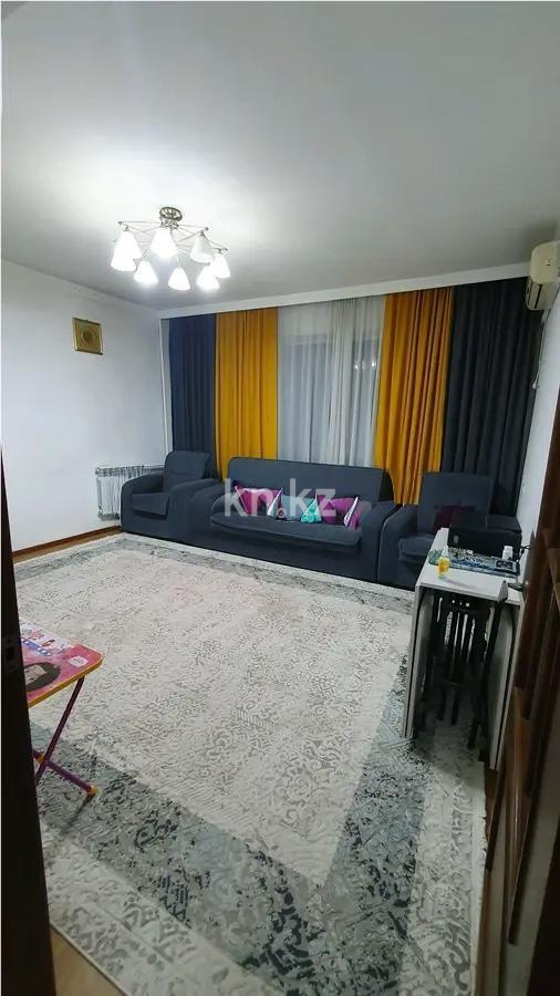 Продажа 3-комнатной квартиры, 72 м², мкр-н Аксай-1, дом  15 - Продажа  трехкомнатных квартир в Алматы фото 1 из 5