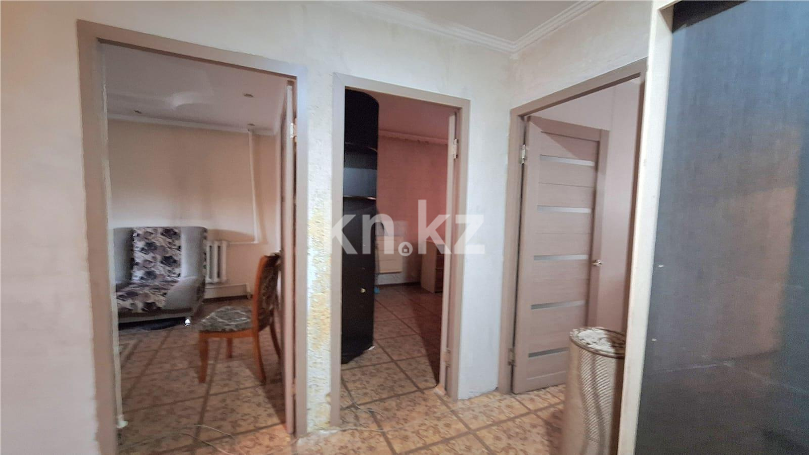 Продажа 3-комнатной квартиры, 63 м², мкр-н 16, дом  49 - Продажа квартир в Караганде фото 9 из 9