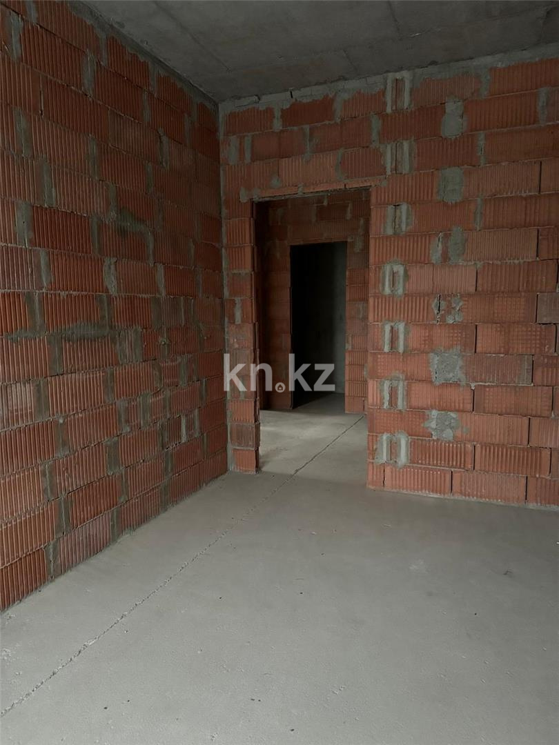 Продажа 3-комнатной квартиры, 107 м², ул. Мичурина - Продажа квартир в Караганде фото 16 из 19