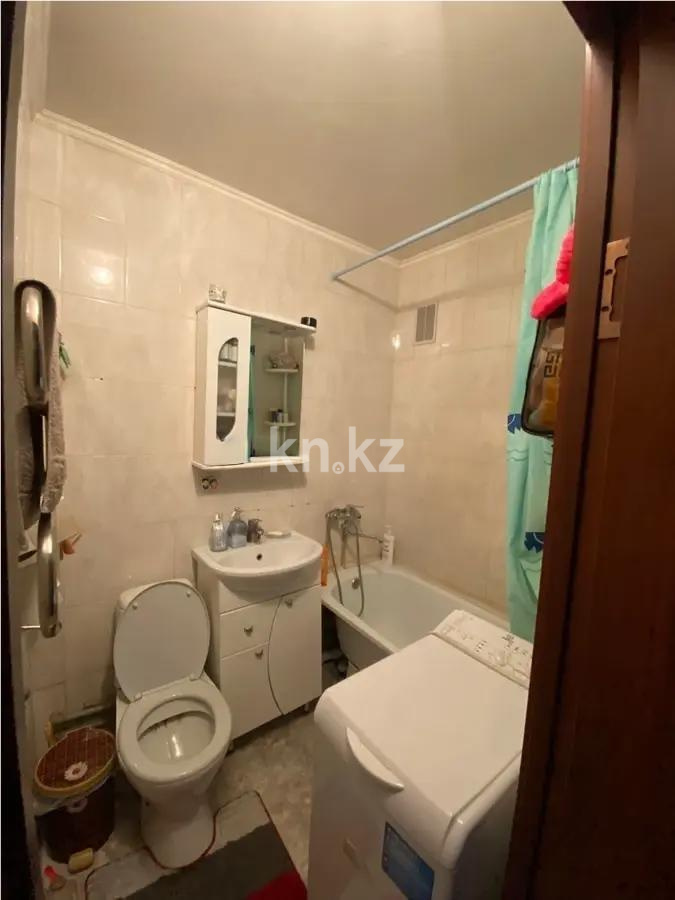 Продажа 2-комнатной квартиры, 47.3 м², мкр-н 9, дом  20 в Алматы - фото 4