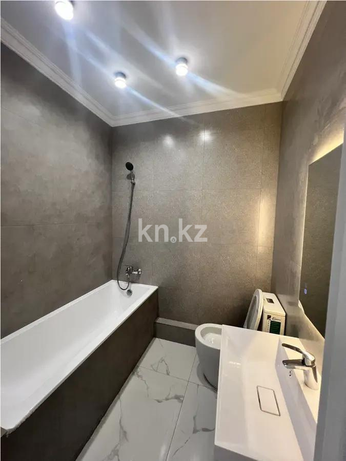 Продажа 2-комнатной квартиры, 75 м², ул. Нажимеденова, дом  64 в Астане - фото 5
