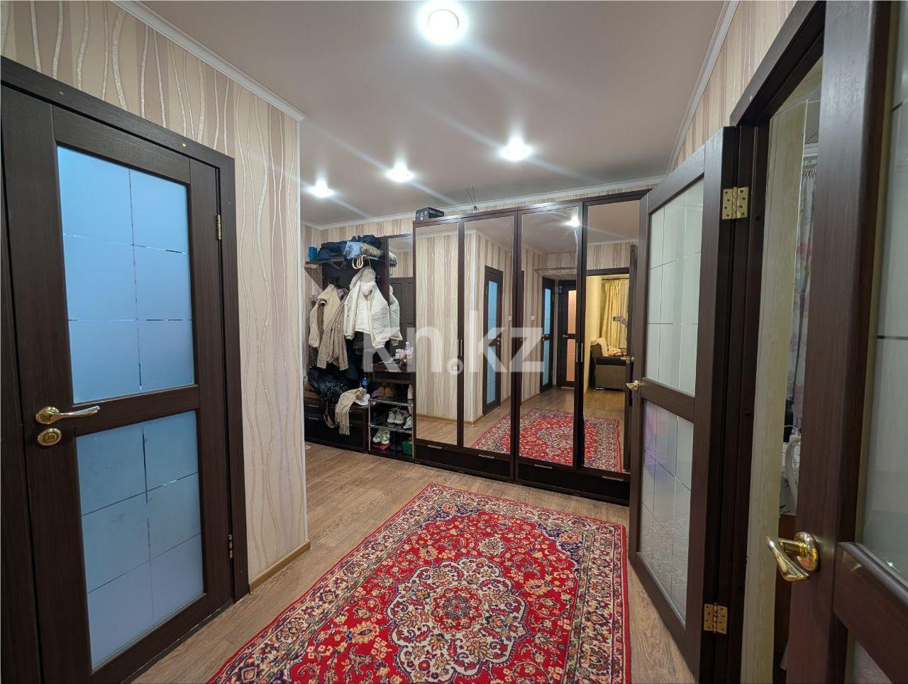 Продажа 2-комнатной квартиры, 50 м², 11 кв-л, дом  15 - Продажа жилой и коммерческой недвижимости в Казахстане фото 10 из 12