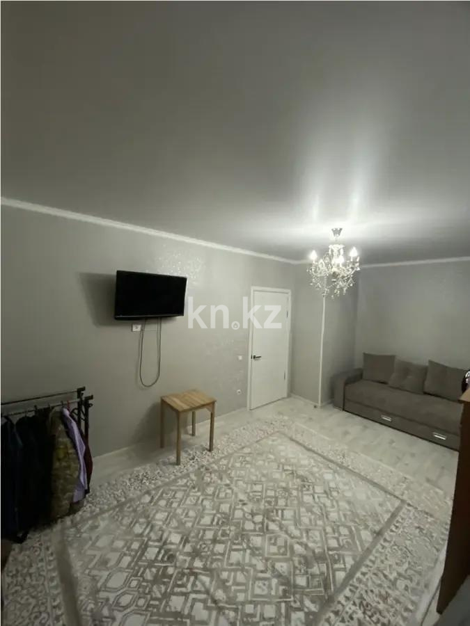 Продажа 1-комнатной квартиры, 38 м² в Астане