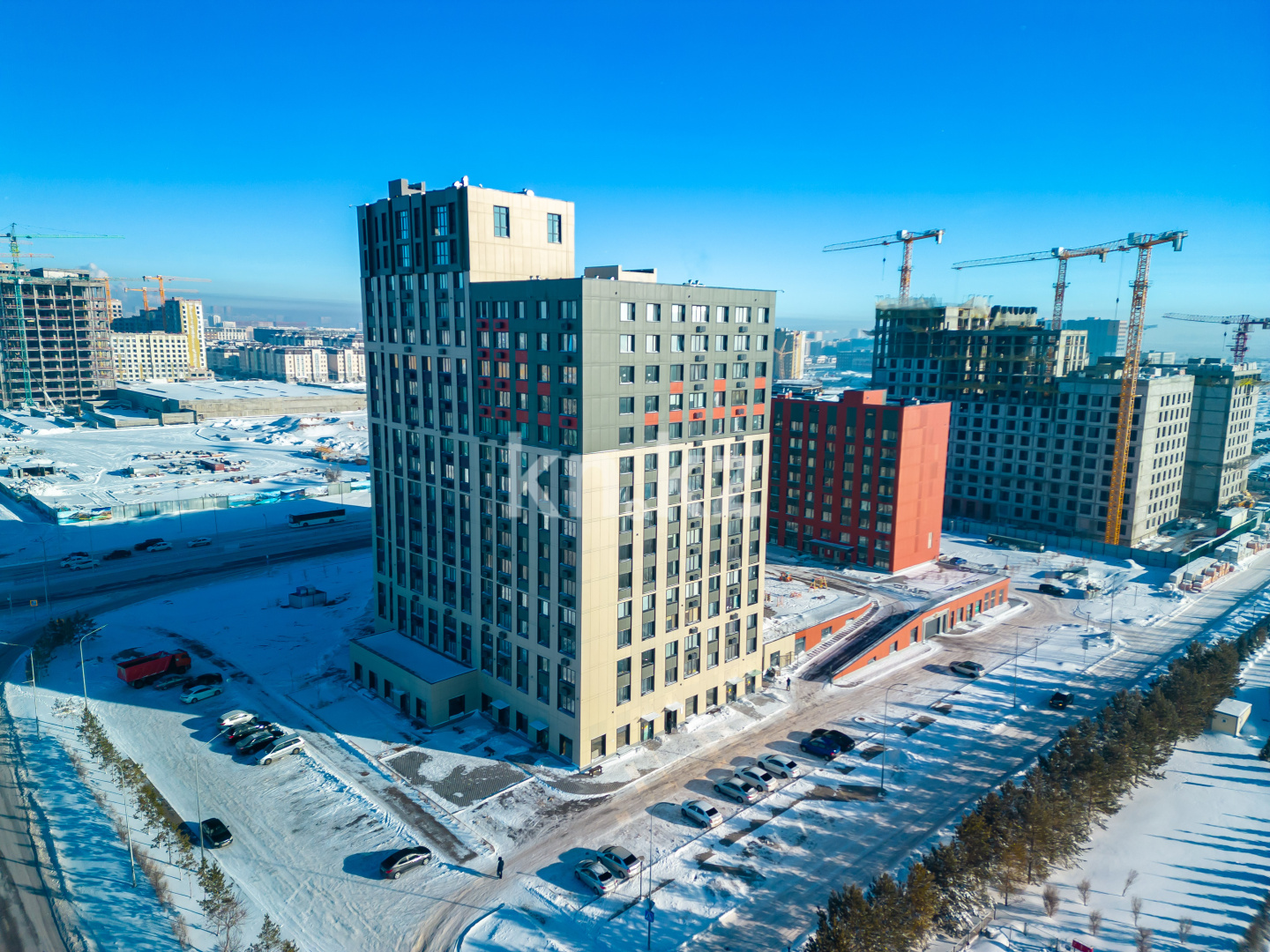 Продажа 2-комнатной квартиры, 79 м², ул. Хусейна бен Талала, дом  28 в Астане - фото 9