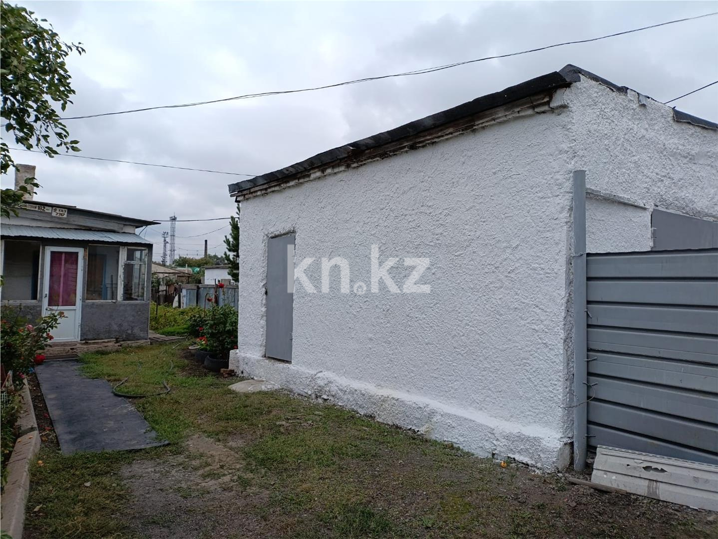 Продажа 4-комнатного дома, 80.4 м² - Продажа домов, коттеджей в Караганде - страница 4 фото 2 из 13