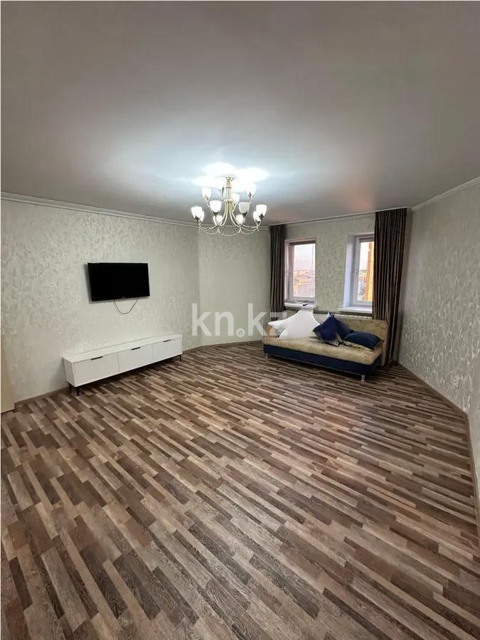 Продажа 3-комнатной квартиры, 75 м², ул. Желтоксан, дом  48/1 - Продажа  трехкомнатных квартир в Астане без посредников с фото фото 1 из 5