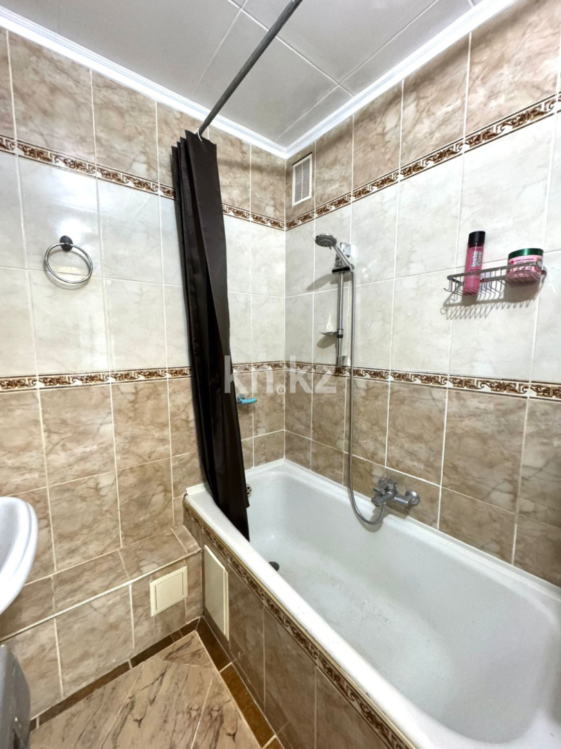 Продажа 3-комнатной квартиры, 62 м² - Продажа трехкомнатных квартир в Караганде - страница 6 фото 8 из 13