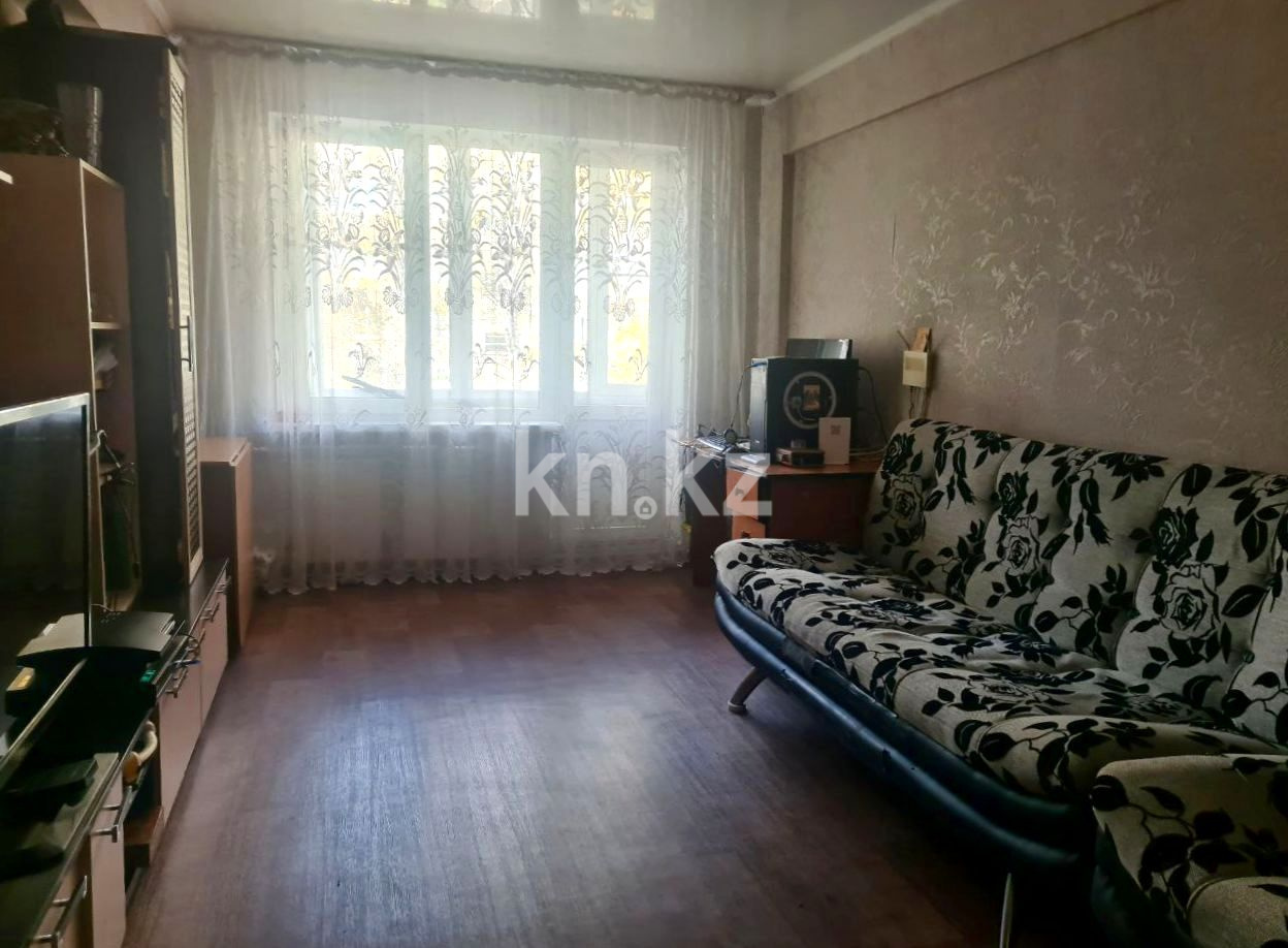 Продажа 3-комнатной квартиры, 72.3 м², Гагарина бульвар, дом  19/1 - Продажа и аренда недвижимости в Усть-Каменогорске фото 1 из 9