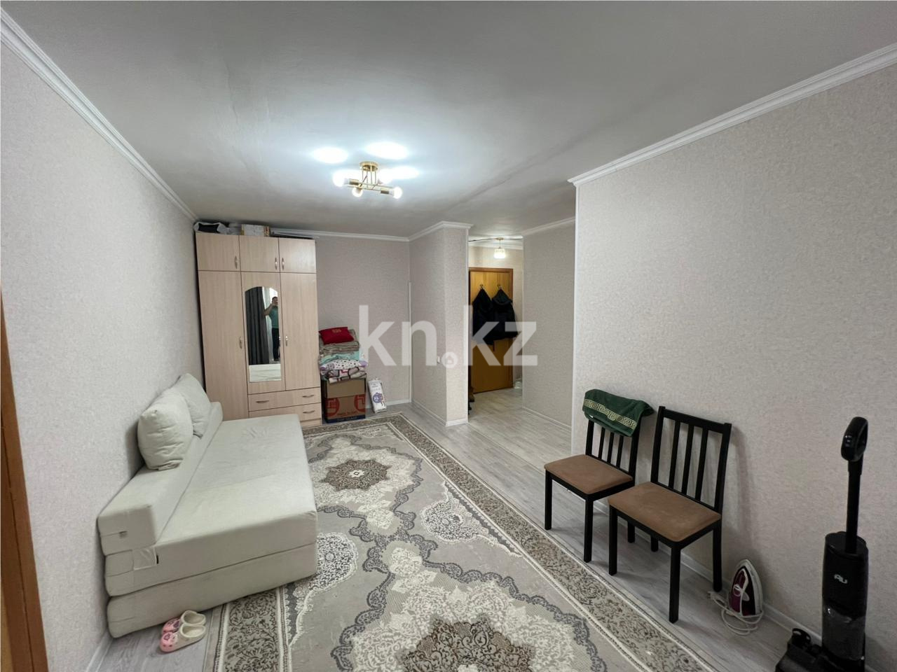 Продажа 2-комнатной квартиры, 42 м², пр. Н. Абдирова, дом  34/1 - Продажа квартир в Караганде фото 2 из 14