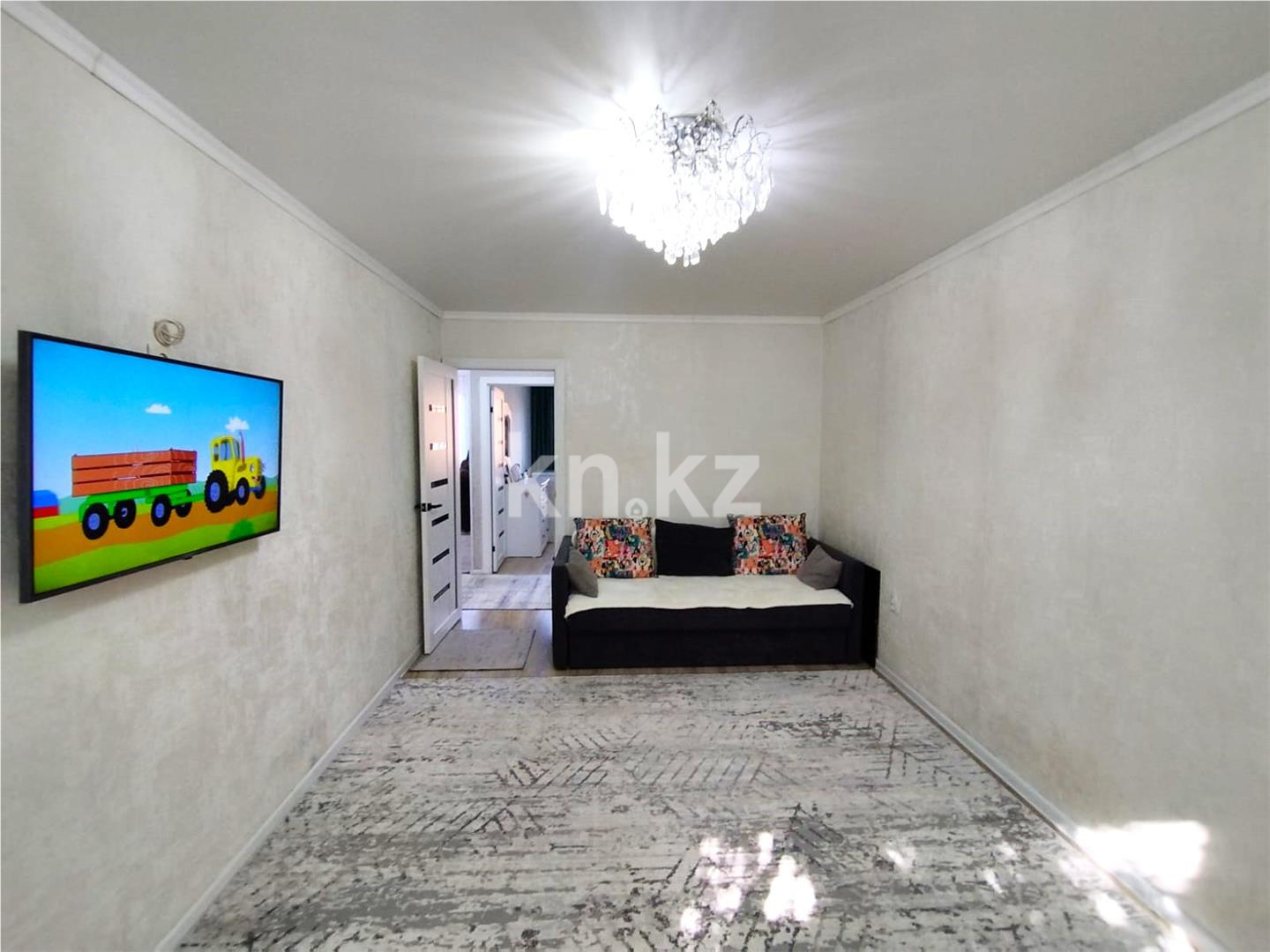 Продажа 2-комнатной квартиры, 46 м², ул. Орлова, дом  105 - Продажа квартир в Караганде фото 2 из 10