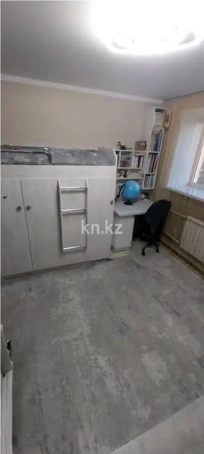 Продажа 3-комнатной квартиры, 63 м², ул. Крамского, дом  44/2 в Караганде - фото 3