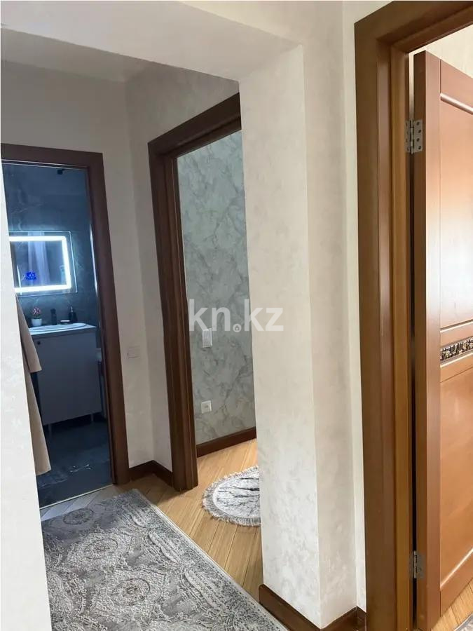 Продажа 3-комнатной квартиры, 75 м², пр. Райымбека, дом  241 в Алматы - фото 4