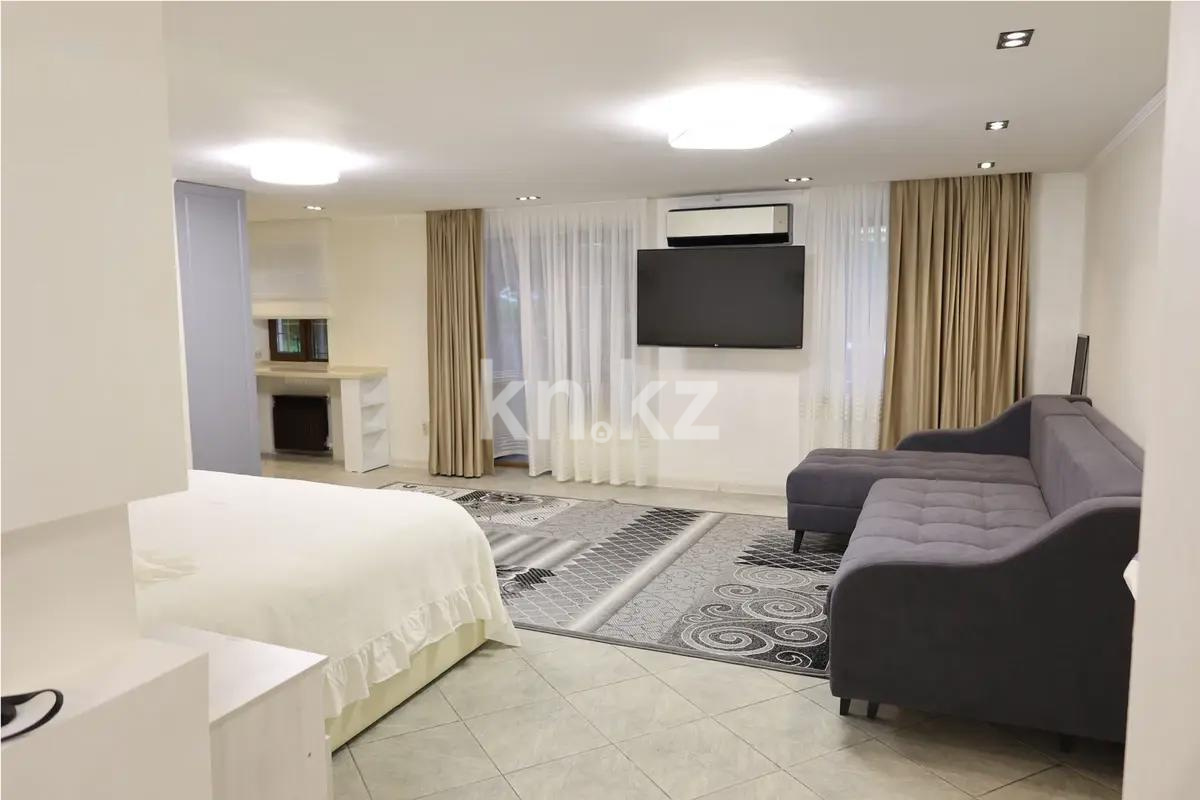 Продажа 1-комнатной квартиры, 56.2 м², ул. Байсеитовой, дом  36 - Продажа квартир в Алматы фото 1 из 4