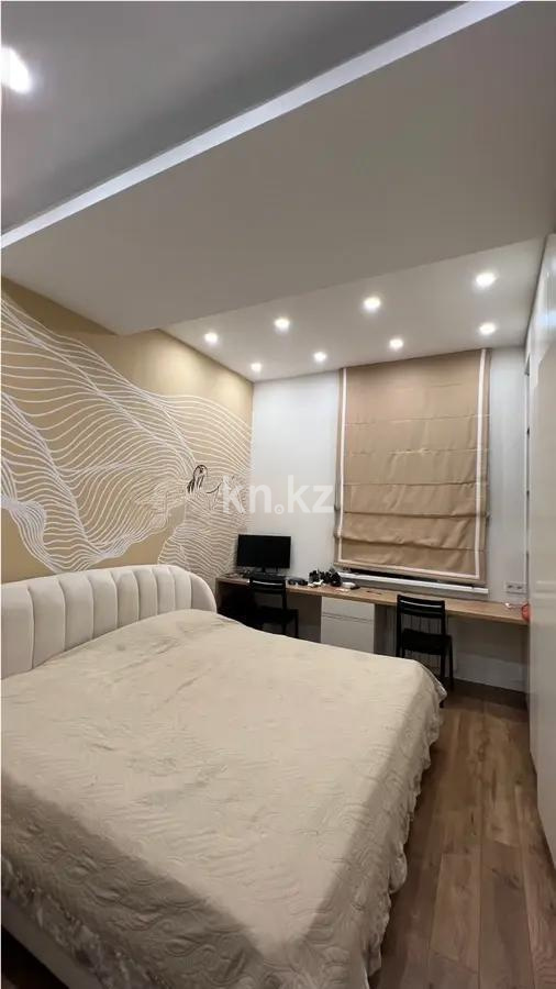 Продажа 3-комнатной квартиры, 85 м², пр. Абылай хана, дом  113 в Алматы - фото 2