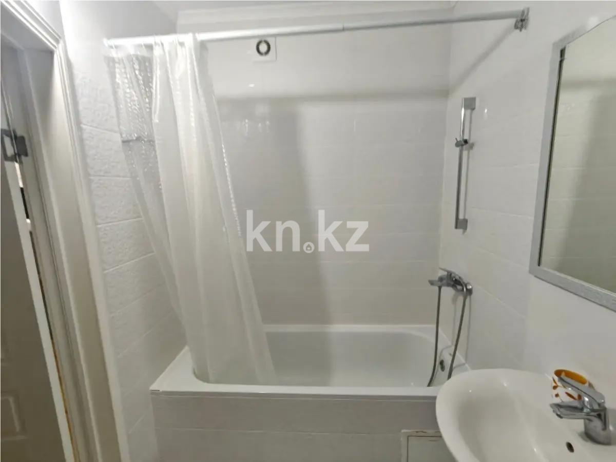 Продажа 1-комнатной квартиры, 40 м² - Продажа однокомнатных квартир в р-не Есиль Астаны - страница 2 фото 3 из 3