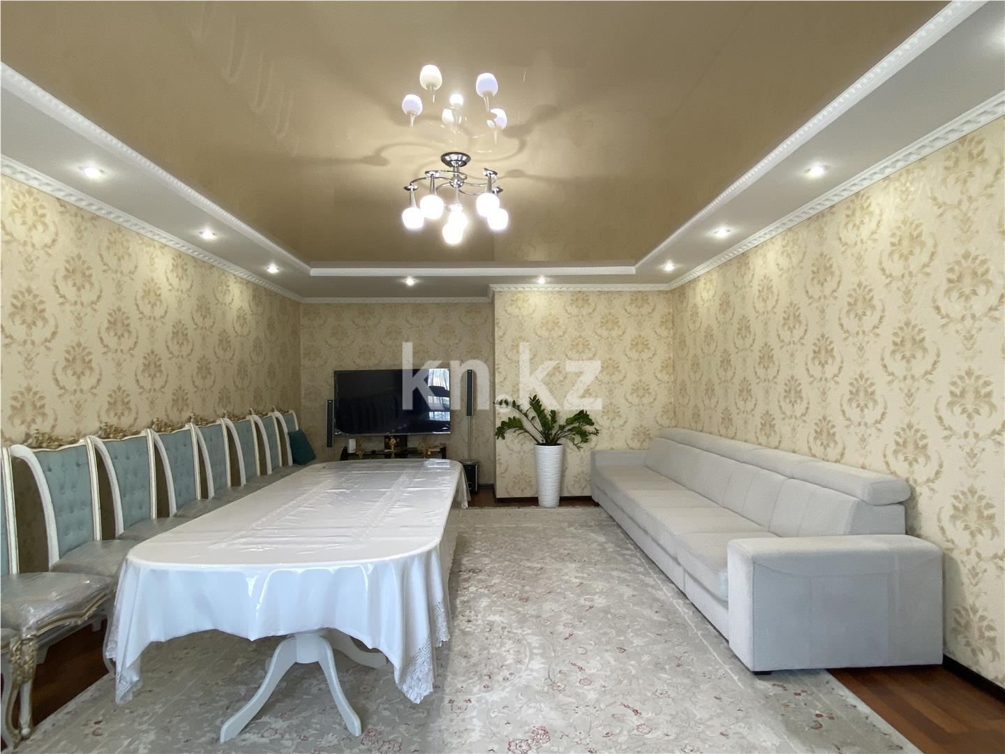 Продажа 3-комнатной квартиры, 114.5 м² в Астане