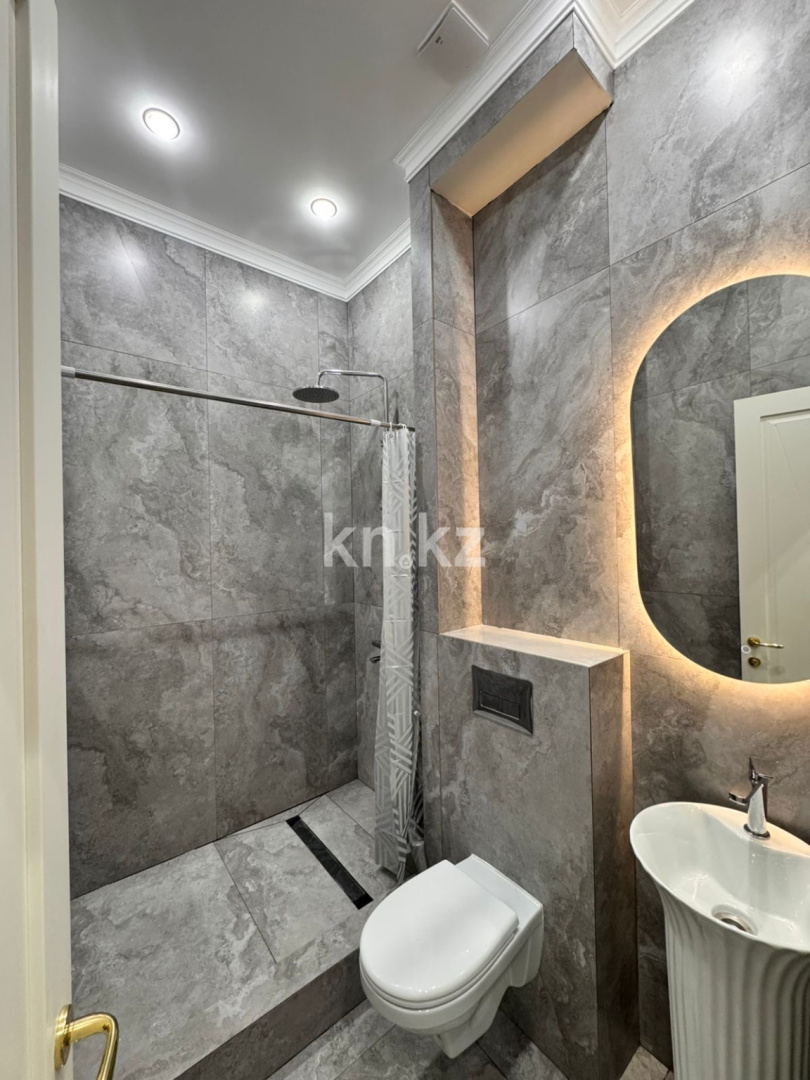 Продажа 5-комнатной квартиры, 187 м², 18А, дом  3 - Продажа квартир в Актау фото 16 из 16