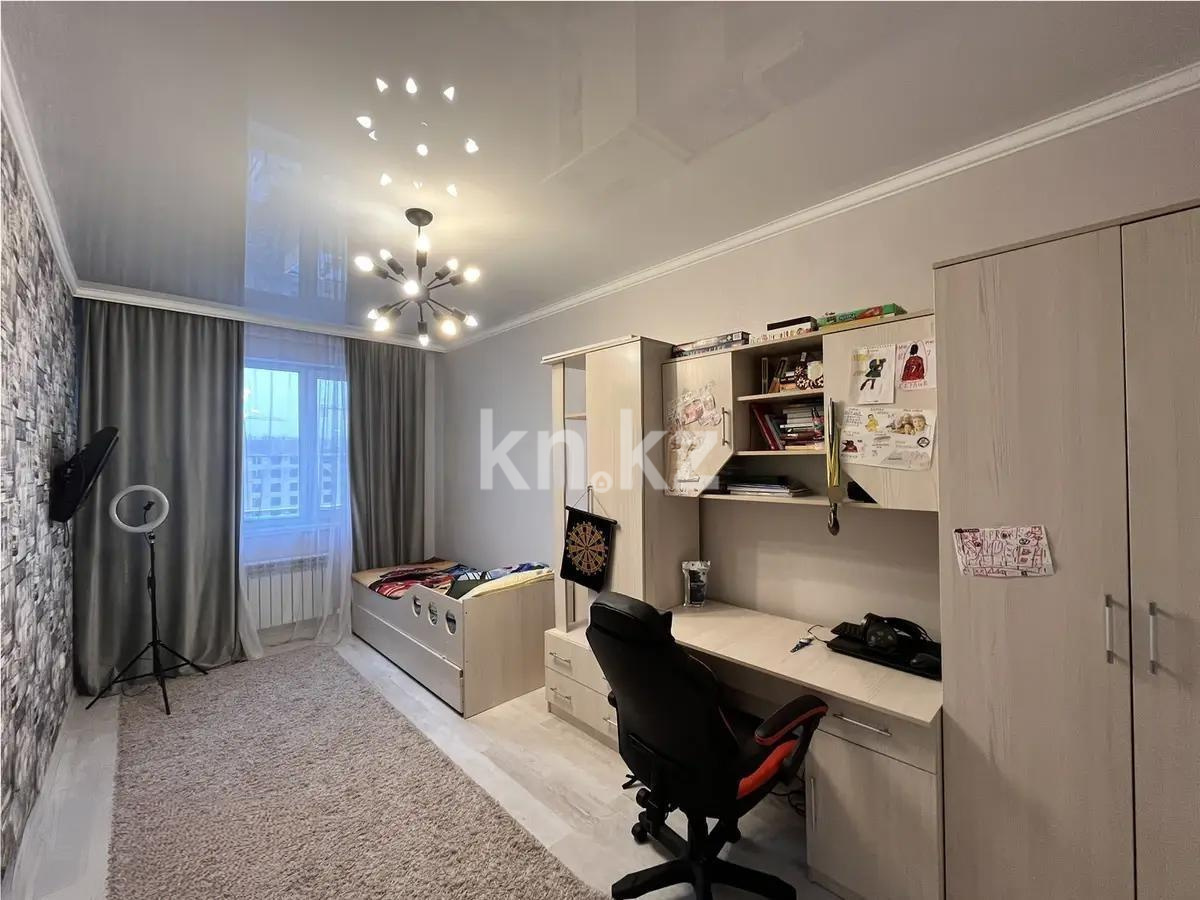 Продажа 3-комнатной квартиры, 87 м², ул. Утеген батыра, дом  17б в Алматы - фото 3