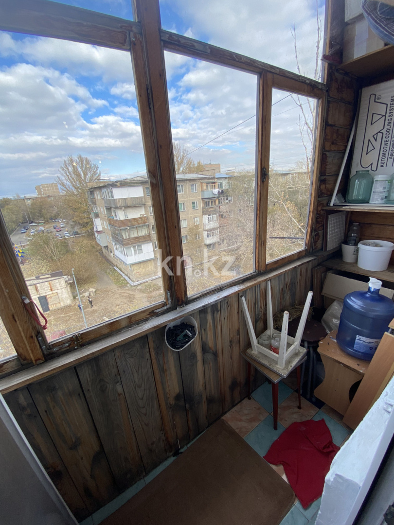 Продажа 3-комнатной квартиры, 48.3 м², мкр-н Восток-2, дом  13 - Продажа квартир в Караганде фото 12 из 13